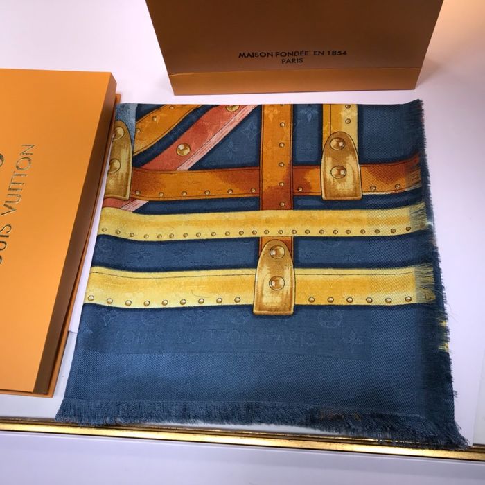 Louis Vuitton Scarf LV00132